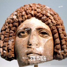 Roman head, Greece. Greek-Roman civilisation. Athens, Ethnikó Arheologikó Moussío (National Archaeological Museum)