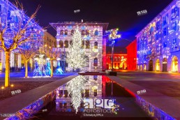 Grimoldi Square in Christmas time, Como, Lombardy, Italy.